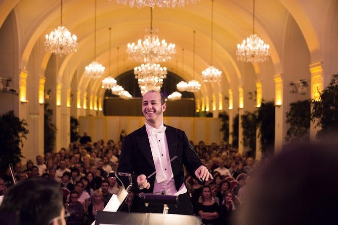 Imagen del tour: Recorrido con audioguía por el Palacio de Schönbrunn con cena y concierto