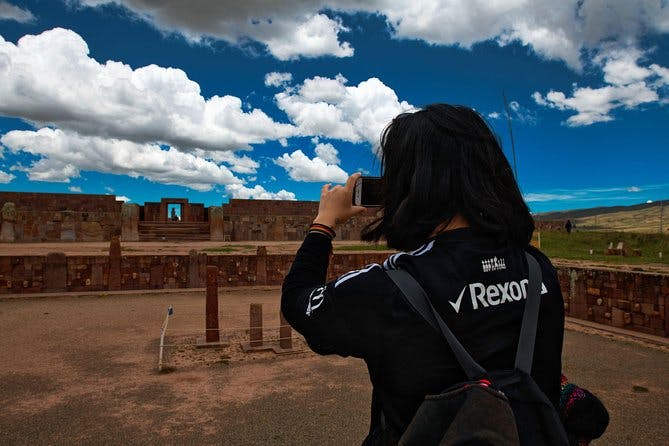 Imagen del tour: Escapada de un día completo a Tiwanaku desde La Paz