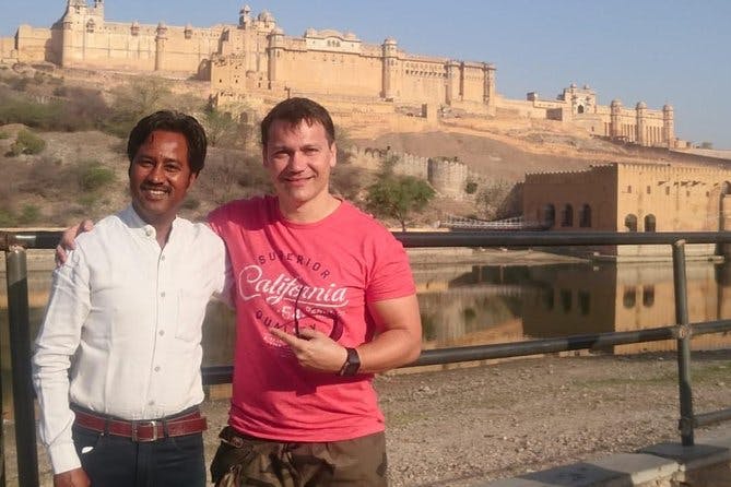 Imagen del tour: Tour privado de día completo a Jaipur con guía con licencia