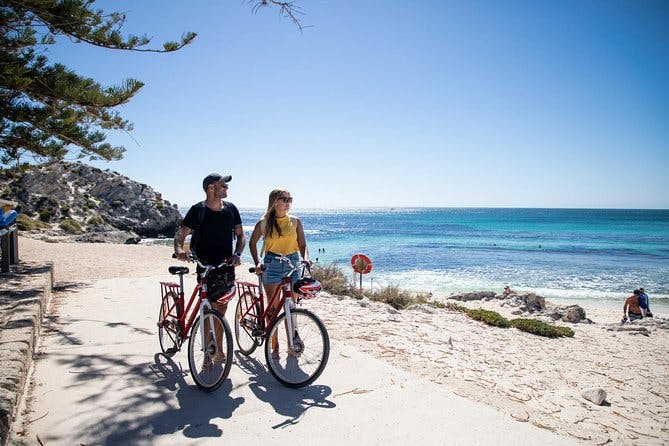 Imagen del tour: Experimente Rottnest con ferry y alquiler de bicicletas desde Perth o Fremantle