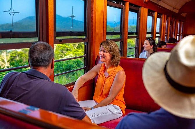 Imagen del tour: Escapada de un día al ferrocarril panorámico de Kuranda desde Cairns
