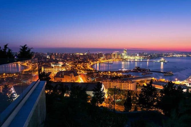 Imagen del tour: Tour nocturno de la ciudad de Bakú