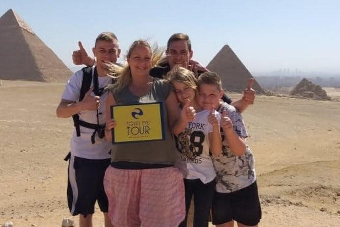 Imagen del tour: Excursión de medio día a las pirámides de Giza con camello y almuerzo