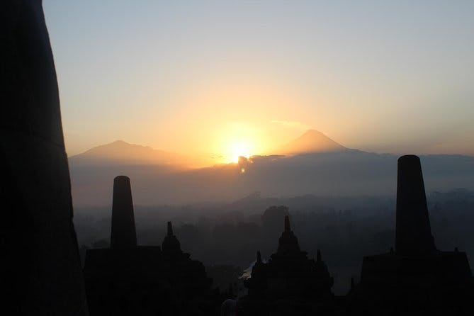 Imagen del tour: Excursión emocionante al amanecer de Borobudur