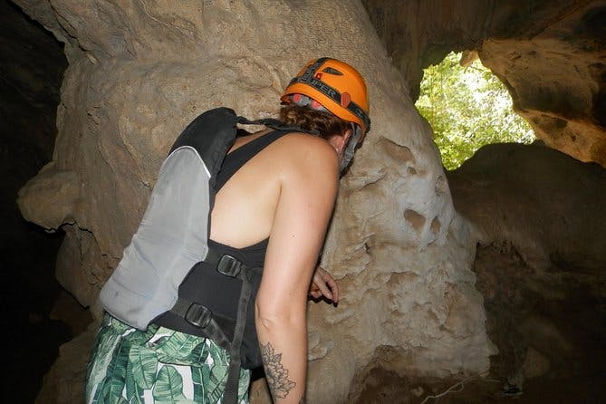 Imagen del tour: Cajero automático - Expedición a la cueva Actun Tunichil Muknal desde Hopkins
