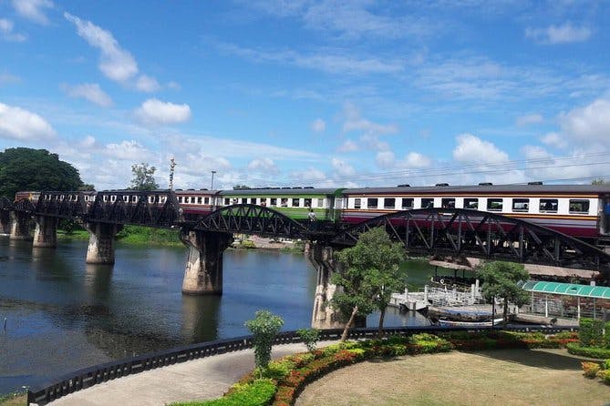 Imagen del tour: Excursión de día completo al puente histórico del río Kwai desde Hua Hin