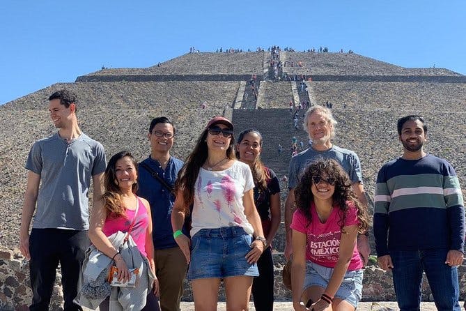 Imagen del tour: Grupo Pequeño a Teotihuacán saliendo de Ciudad de Mexico