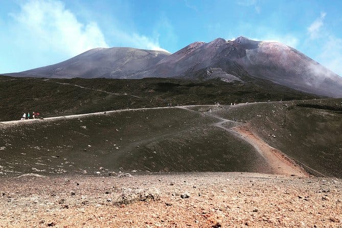 Imagen del tour: Etna Summit Area (2900 mt) Almuerzo y Alcantara Tour - Grupos pequeños desde Taormina