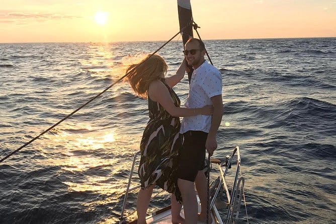 Imagen del tour: Experimente la navegación romántica al atardecer en un moderno yate de vela de 36 pies desde Zadar