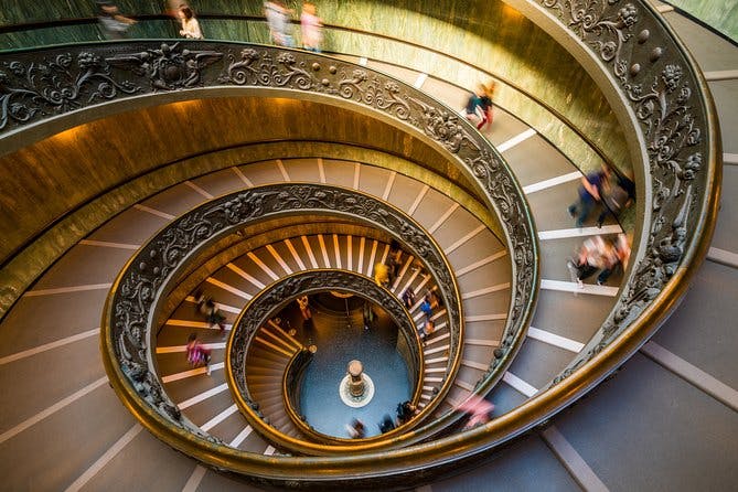 Imagen del tour: Acceso preferente - Recorrido por el Vaticano con museos, Capilla Sixtina y Estancias de Rafael