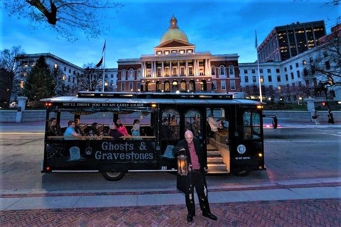 Imagen del tour: Tour de lápidas y fantasmas de Boston