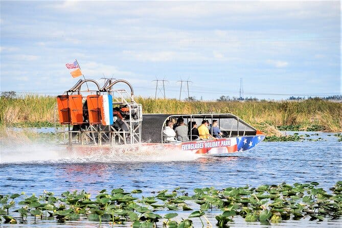 Imagen del tour: Recorrido en hidrodeslizador por los Everglades y espectáculo Gator Boys Alligator Rescue
