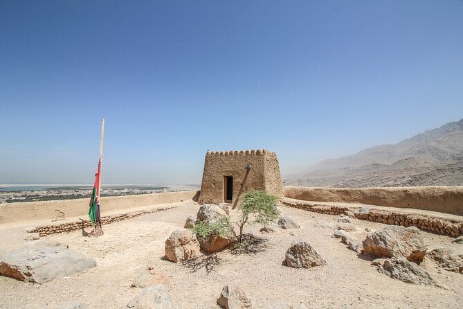 Imagen del tour: ¡¡Sitios ocultos y ocultos!! Un recorrido histórico y paisajístico de Ras Al Khaimah de día completo