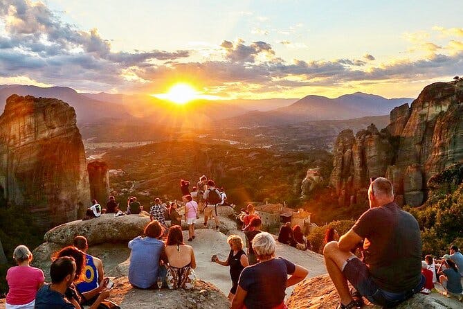 Imagen del tour: Majestuosa puesta de sol en Meteora Rocks Tour - Agencia local
