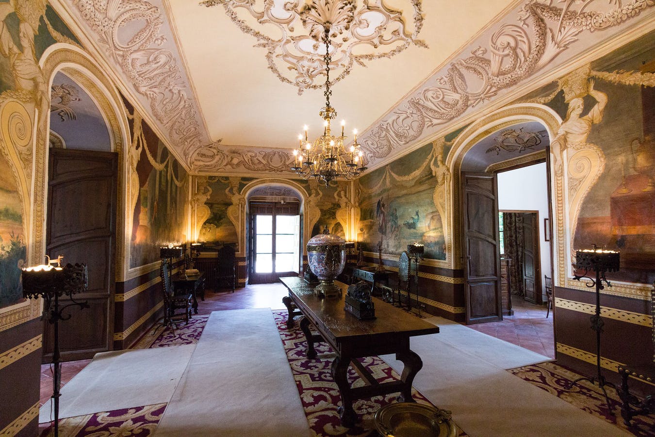 Una de las estancias del Palacio de Viana.