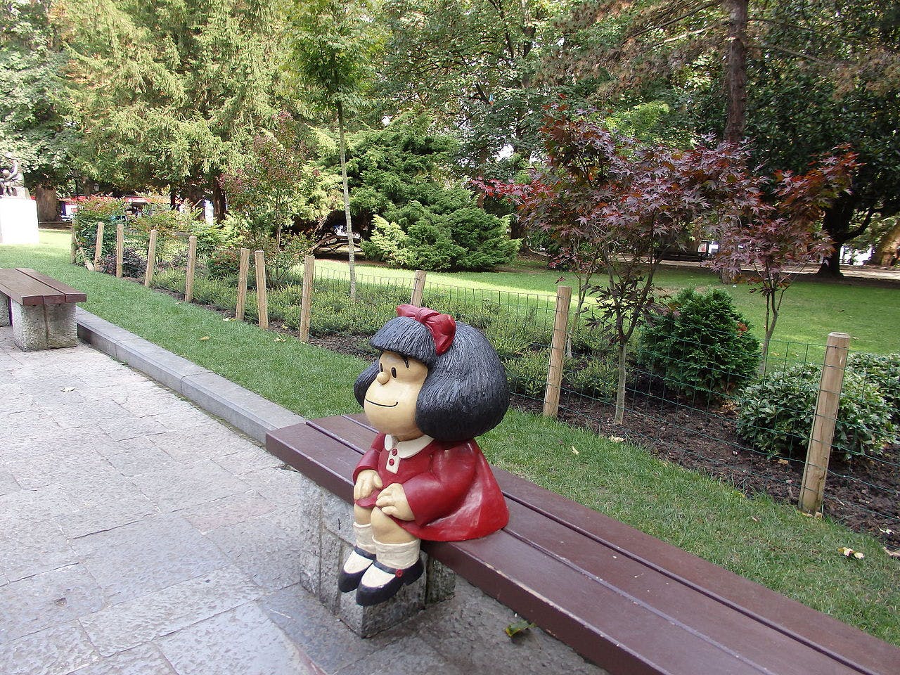 estatua mafalda oviedo campo san francisco