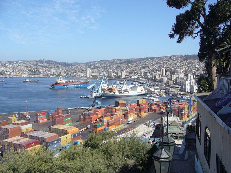 Puerto de Valparaíso en Chile