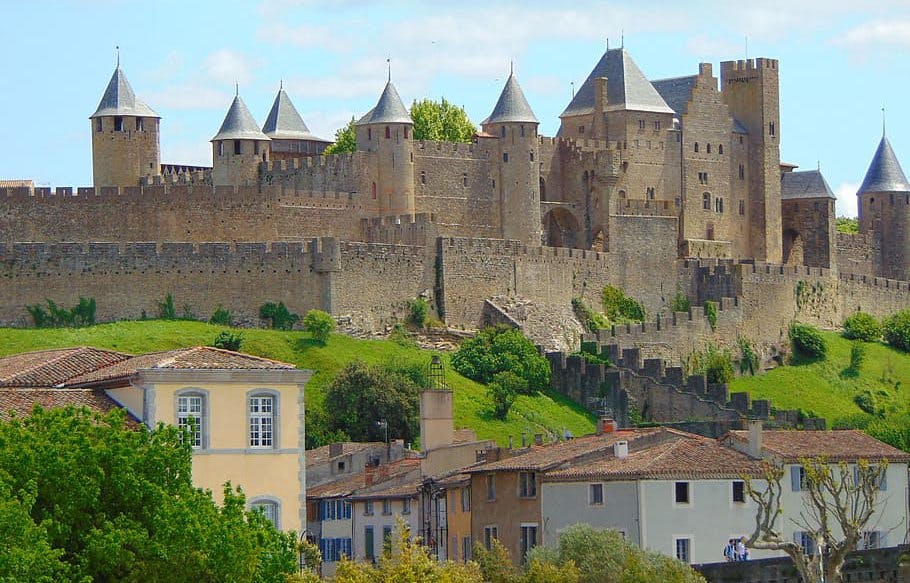 castle-carcassonne-france-tourism