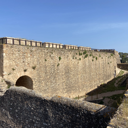 Fortificaciones vanzadas de San Juan en Tortosa