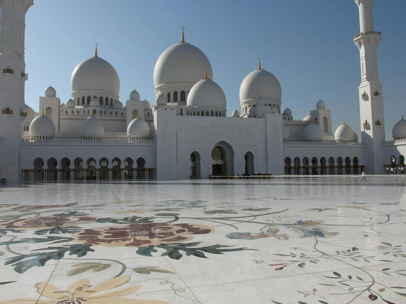 mezquita blanca de Abu Dhabi