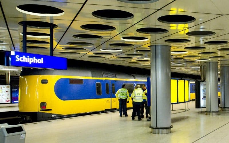 Estación de tren de Schiphol