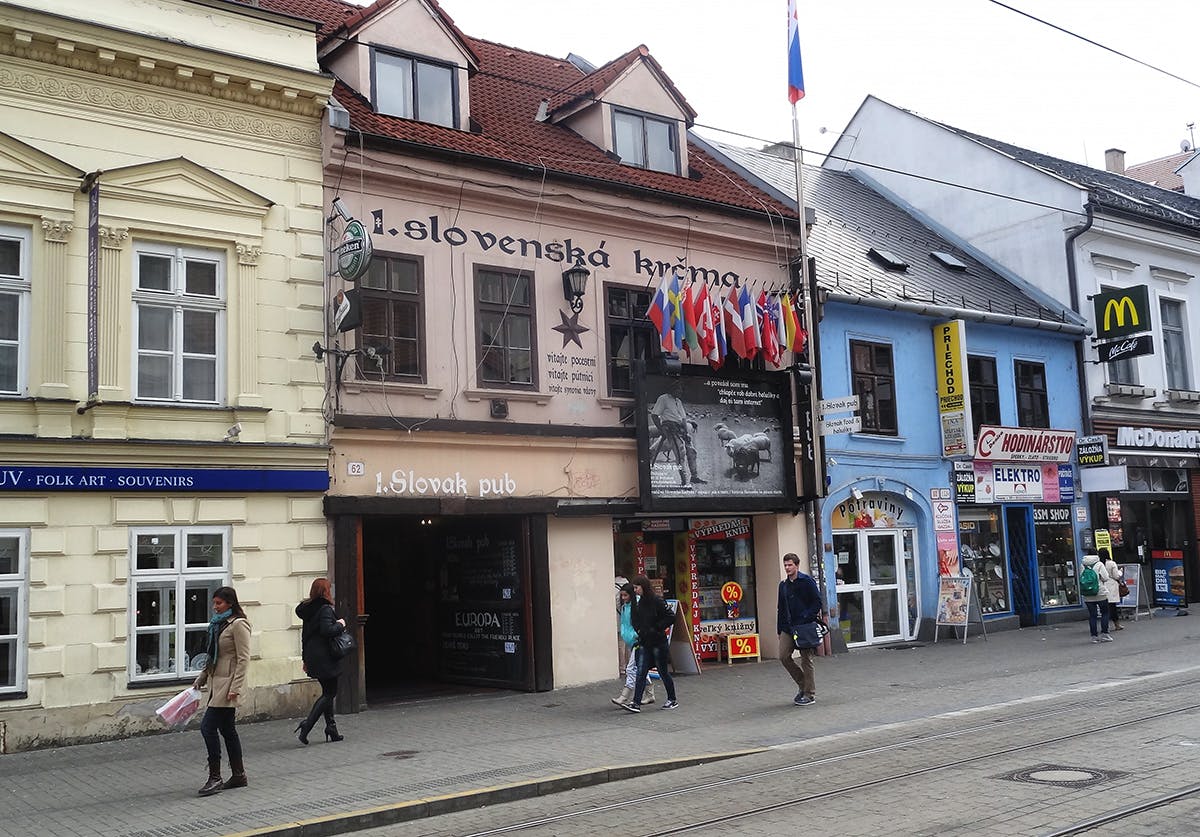 El Slovak Pub de Bratislava.