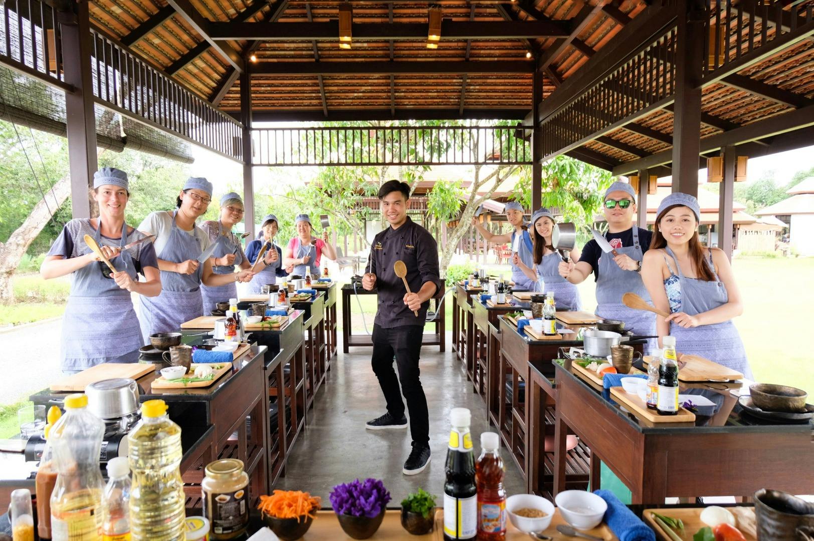 Imagen del tour: Thai Cooking Classes by Grandma's Home Cooking School